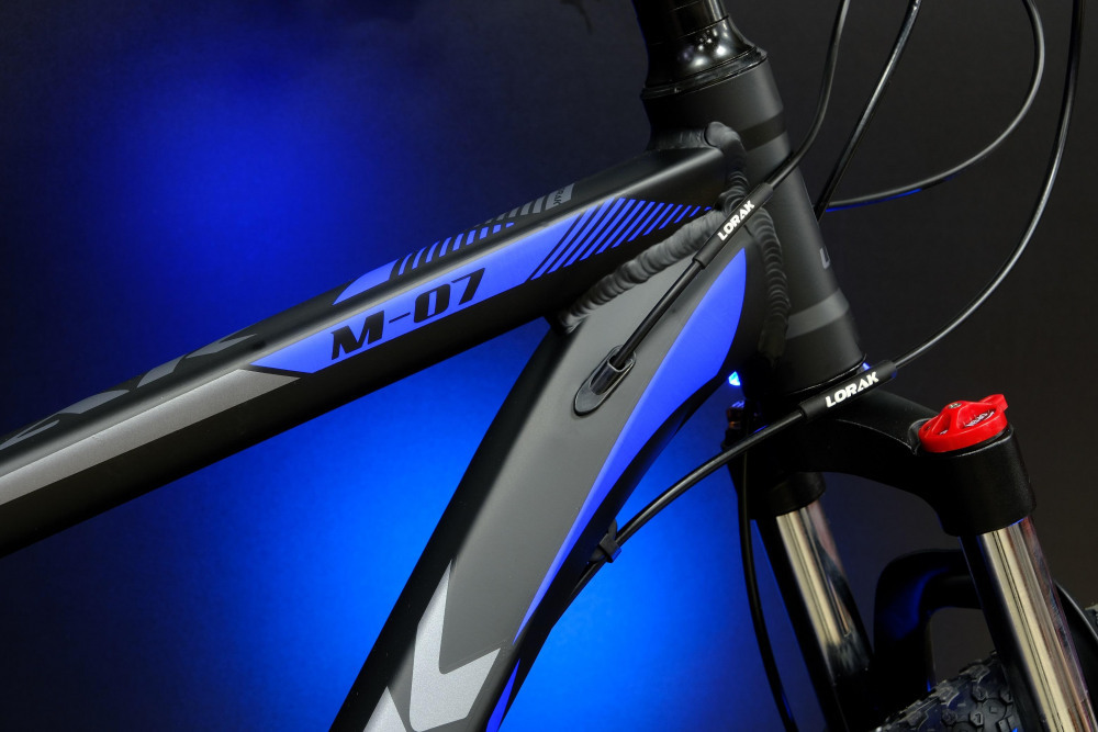 LORAK M-07 Prom Матовый Чёрный/Синий 17р (на рост 155-173)