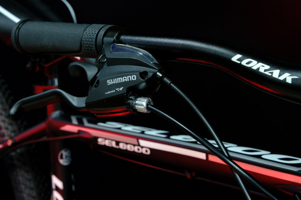 Lorak Sel 8800 Матовый Чёрный/Белый 21р (на рост 183-190)