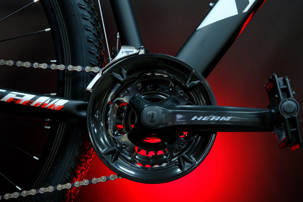 HEAM ALPHA 29 Cassete Матовый Чёрный/Красный рама 21 (на рост 183-190)