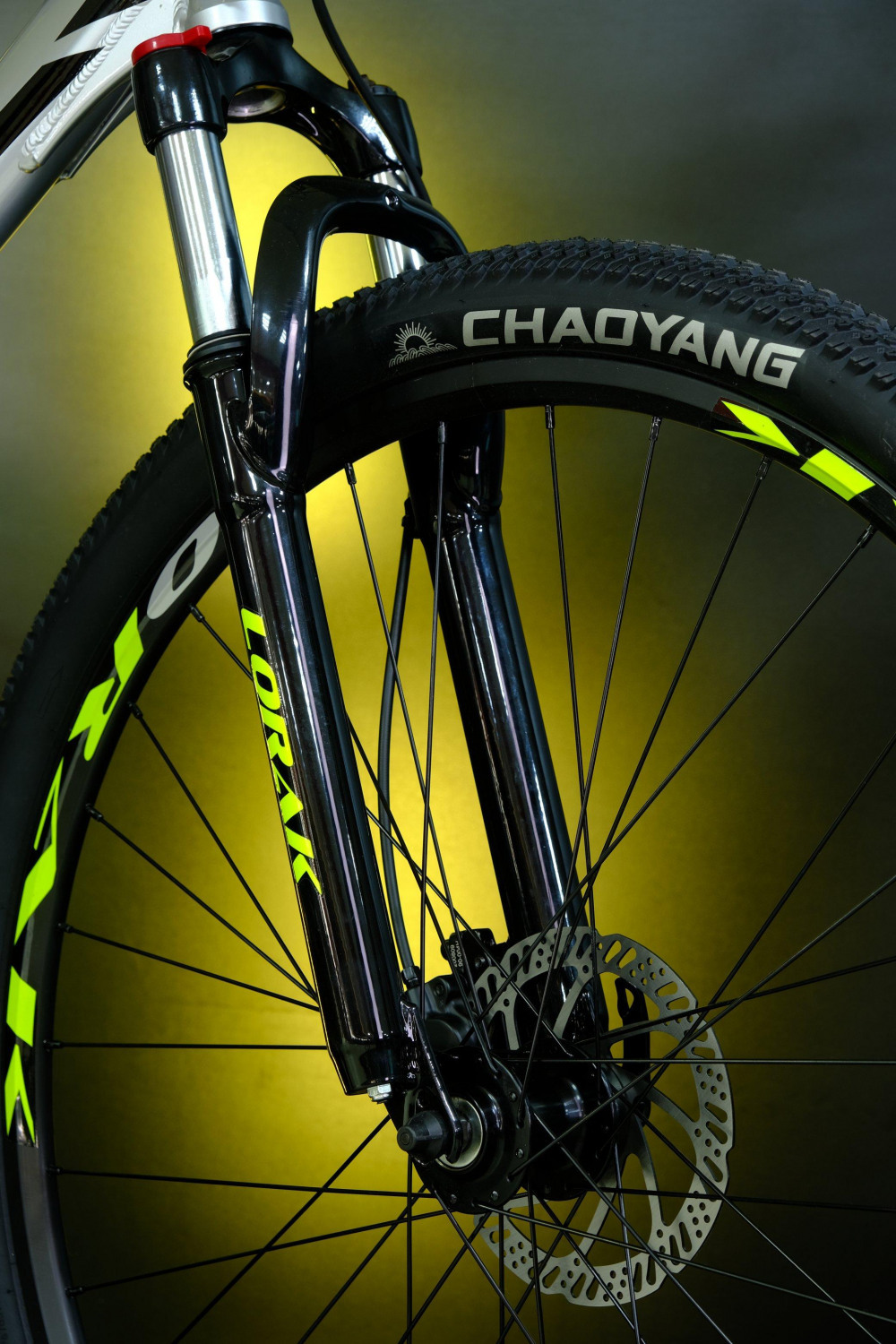 Lorak Sel 8900 HD Серебристый/Салатовый 21р (на рост 183-190)